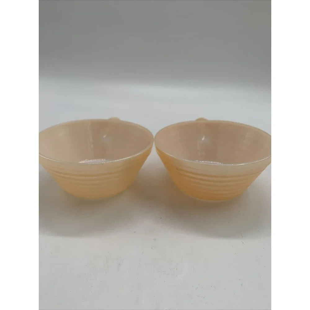 4 Vtg. Anchor Hocking Fire King Ware Peach Luster Beehive Handled Soup Bowl 14